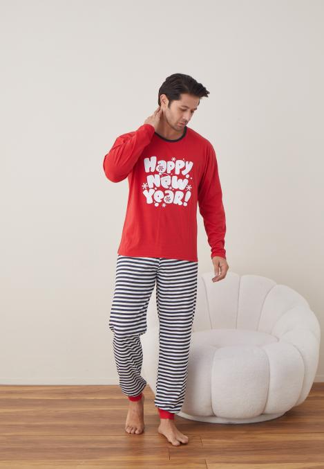 Pijama barbati Craciun "HAPPY NEW YEAR" , maneca lunga ,pantaloni lungi,Culoare Rosu ,Engros